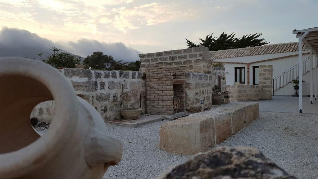 Casa Vacanze Senia Del Rais Favignana Exteriér fotografie
