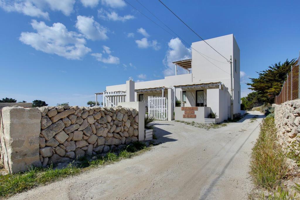 Casa Vacanze Senia Del Rais Favignana Exteriér fotografie